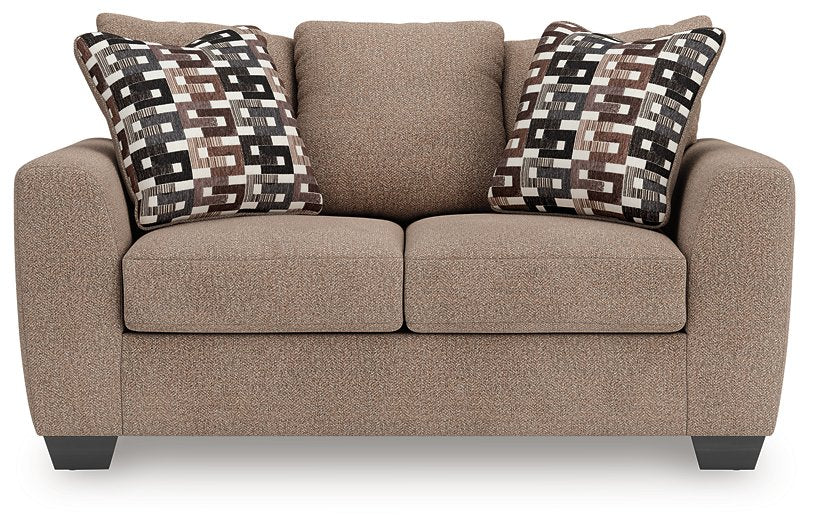 Triston-Peaks Loveseat