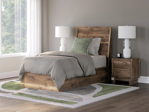 Chirason Bed - Alexander's Furniture (Blairsville, GA)