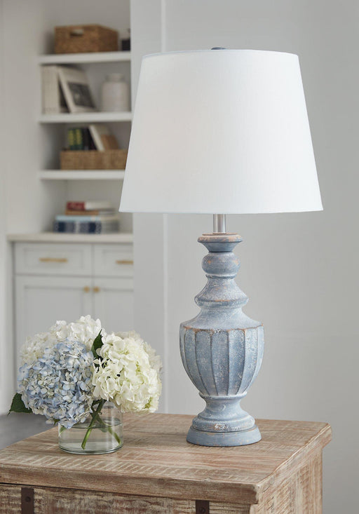 Cylerick Table Lamp - Alexander's Furniture (Blairsville, GA)